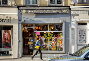 Des Filles a la Vanille, a fashion shop for the ladies